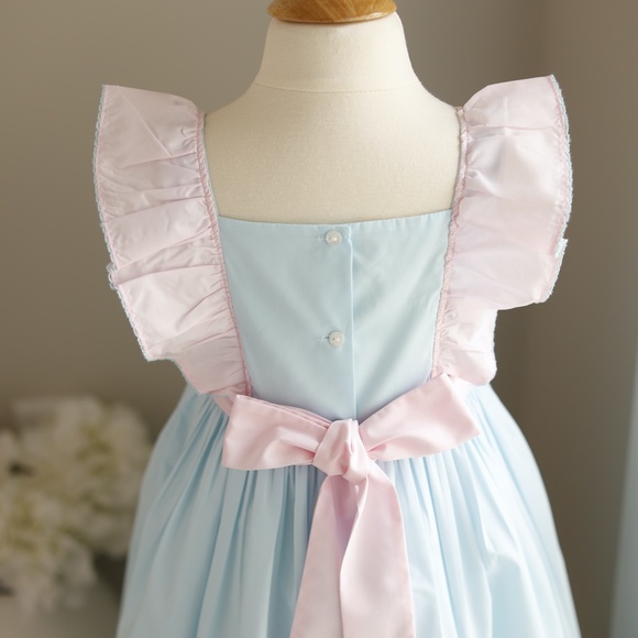 Pinafore Dress Aqua Blue Pink Hand Embroidered Boutique tea Party Size 5 NWOT - Picture 4 of 6